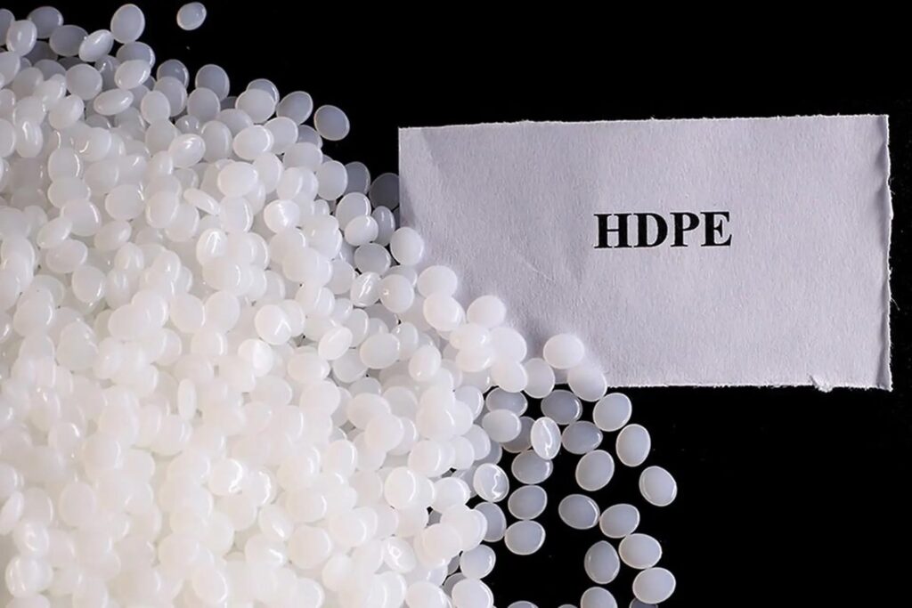 Nhựa HDPE là gì? Đặc tính và ứng dụng trong chống thấm