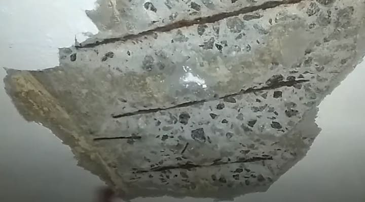 Bê tông chắc vẫn có thể bị thấm vì sao?
